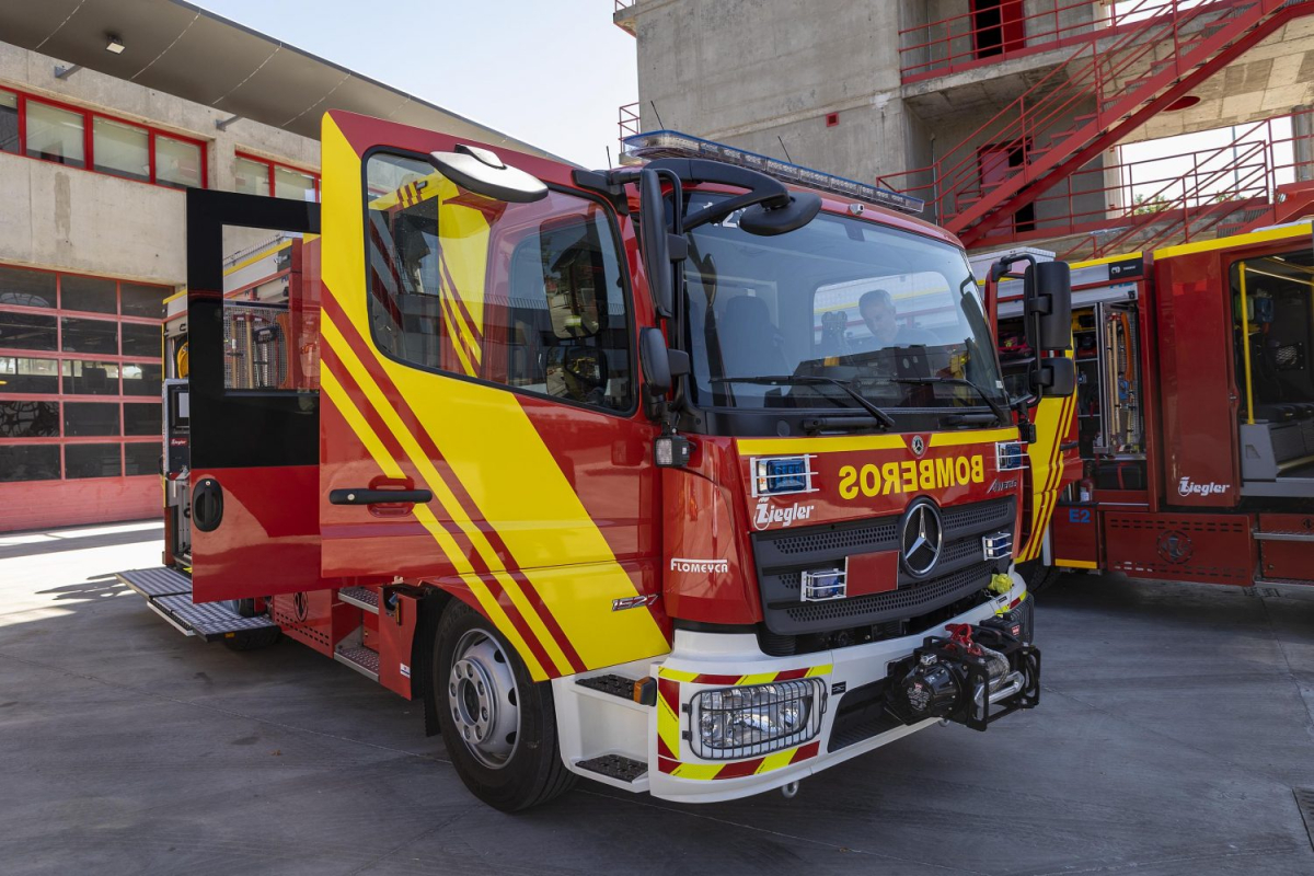 Los 550 bomberos forestales de Madrid llevan en huelga más de doce de ...