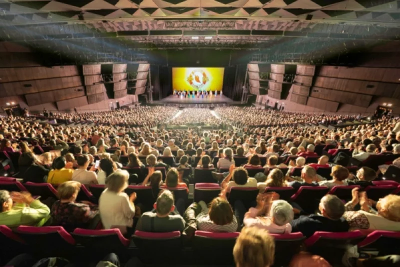 Shen Yun cierra una temporada de aclamación, medallas y funciones agotadas